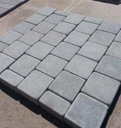 Tumbled Basalt Cobblestone